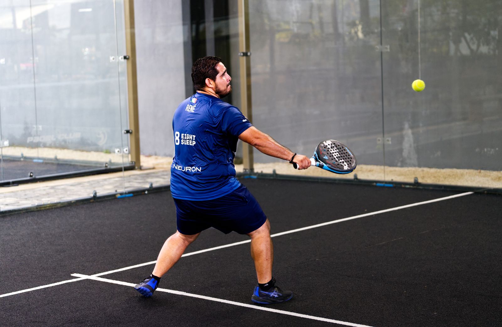 Leie padelbane